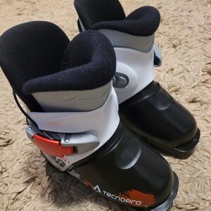Tecnopro Black and White Kids Ski Boots